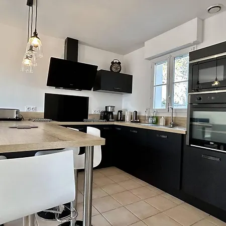 Maison Renovee, 5 Pieces, 8 Couchages, Saint-pierre-d'oleron, Proche Plage Et Pistes Cyclables - Fr-1-246a-280
